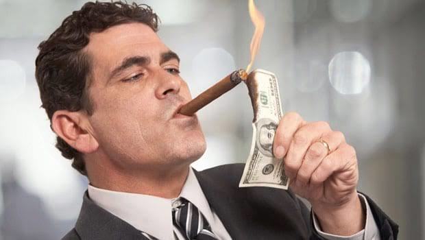 Para her kötülüğün anası mı yoksa her kapının anahtarı mıdır ?