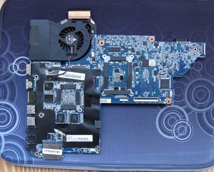 Laptopum açılmıyor acil yardim lutfen nasil çözebilirim?