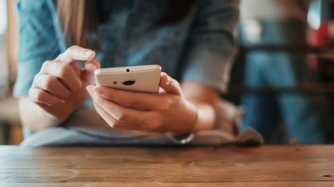 Uzun ömürlülük açısından hangi telefon iyidir?