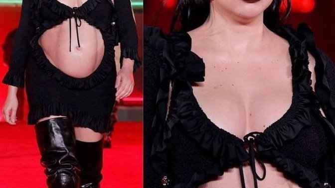 Adriana Lima'nın karın kası nasıl?