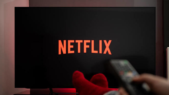 Netflix, 100 milyon kişi, platformu şifre paylaşma yoluyla ücretsiz kullanıyor. dedi. Sen otlakçı mısın ortakçı mı?