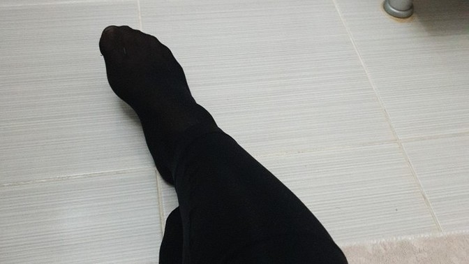 Pilates yaparken ten corap giyilir mi?