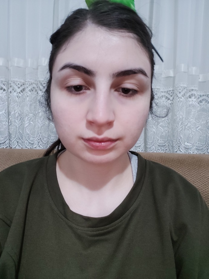 Bilemedim şimdi sanki bur tik buyuk gibi