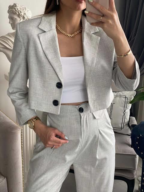 Çocuğu olan kadınlar crop veya şort giyemez mi?