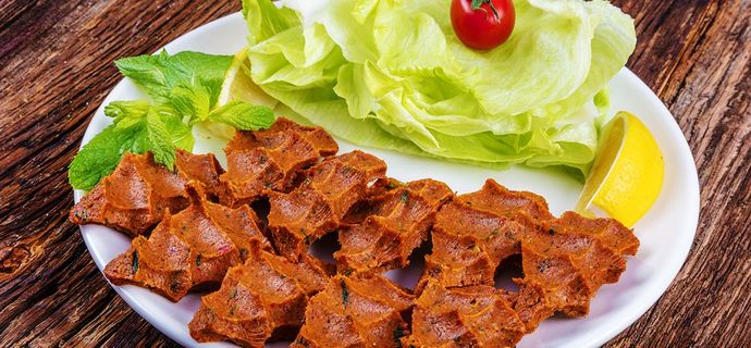 Lahmacun ile pizza arasında kalsanız hangisini seçerdiniz?