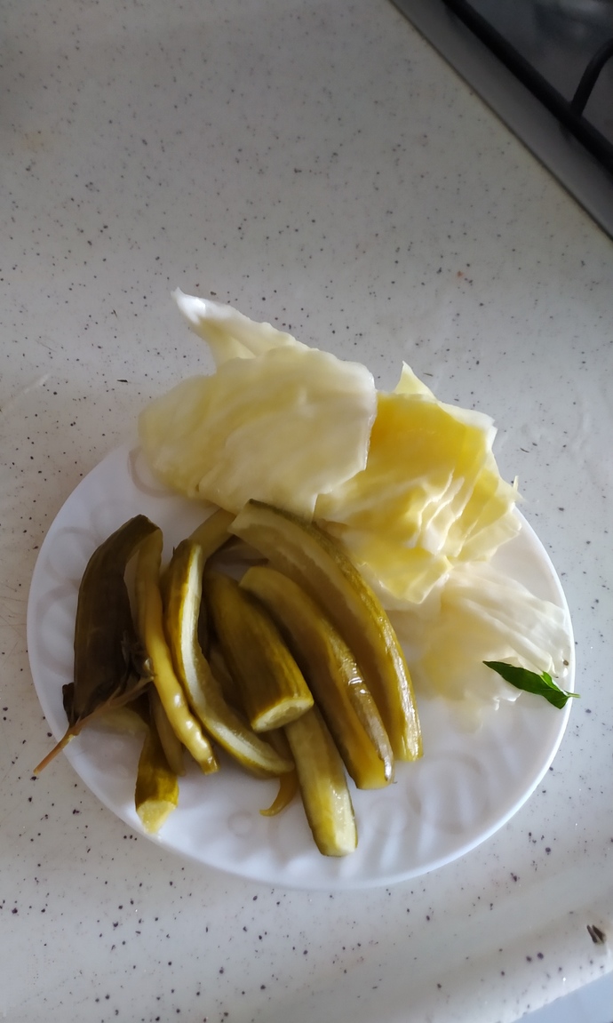 Bütün bu turşuları yersem bana bir şey olur mu?