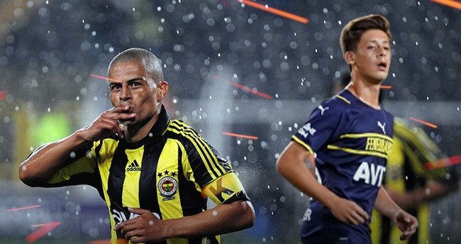 Fenerbahçenin genç yeteneği Arda Güler sizce Fenerbahçe efsanesi Alex gibi başarılı olur mu?