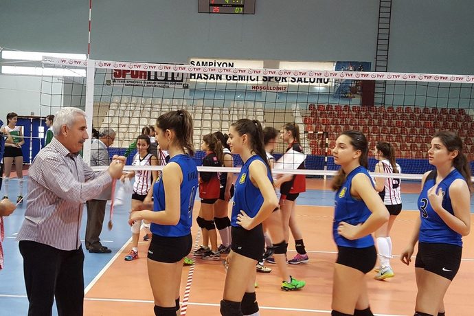 Lisede en çok yaptığınız spor neydi?
