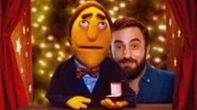 Arkadaşıma birlikte film izleyelim diye söz verdim. Yalnız izlesem ihanet etmiş olur muyum?