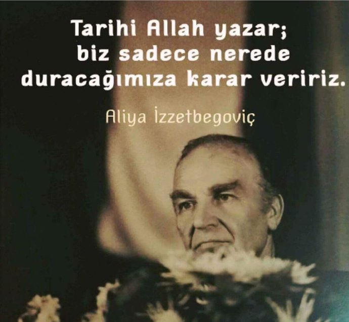 Hayat mı bizi şekillendirir, biz mi hayatı?