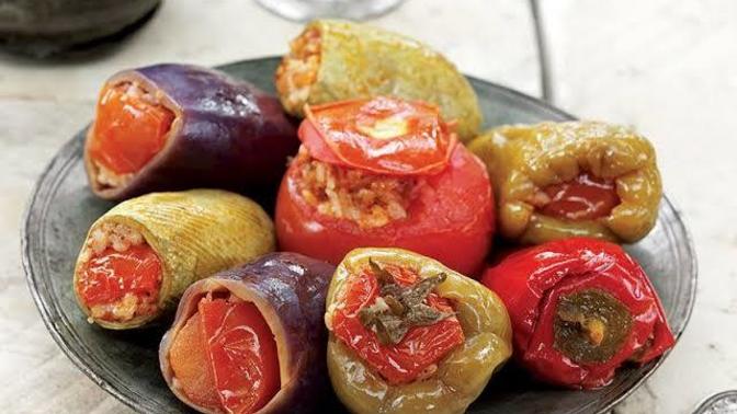 Yaz dolması mı yoksa kış dolması mı seversiniz?