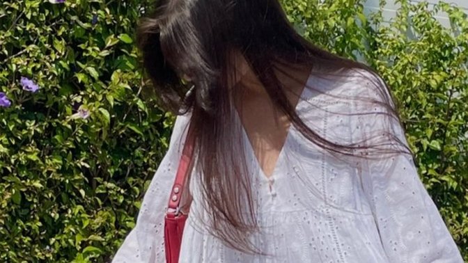 Dolaplardan beyaz kıyafetler çıktı mı✌️?
