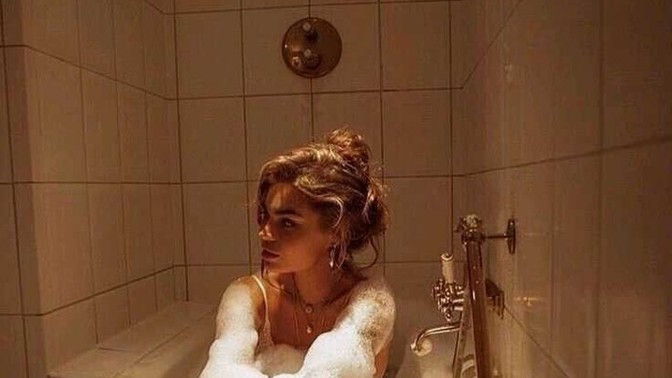 Duşta şarkı söyler misiniz?