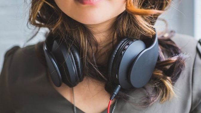 Radyo programı için önerebileceğiniz özgün konular var mı?