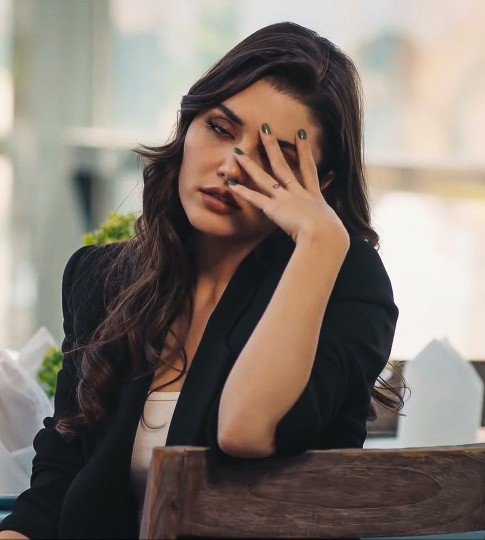 Depresif biriyle çıkmak ister miydiniz ?