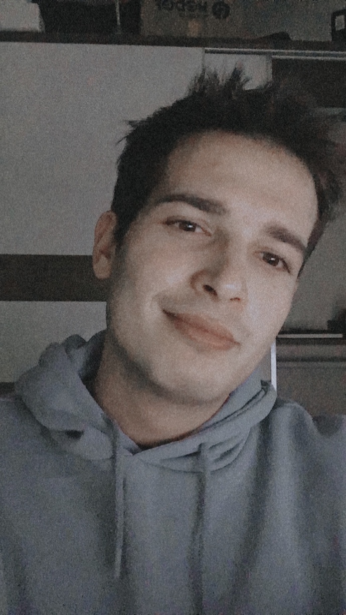 Saçlarımın hangi hali daha iyi sizce?