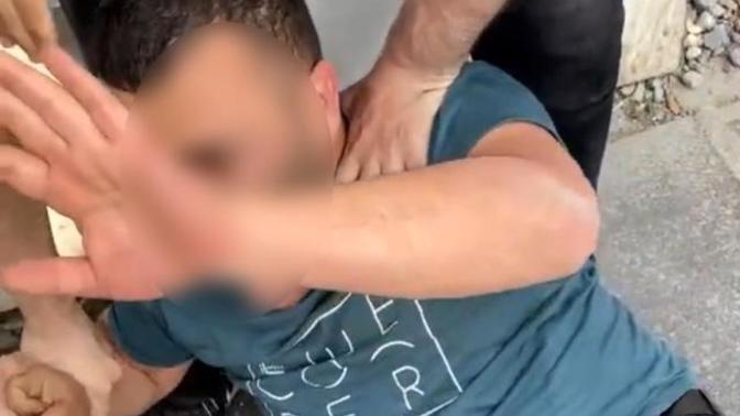 Kadınların gizlice fotoğrafını çeken sapık yakalandı! Bu tiplerin cezası ne olmalı?