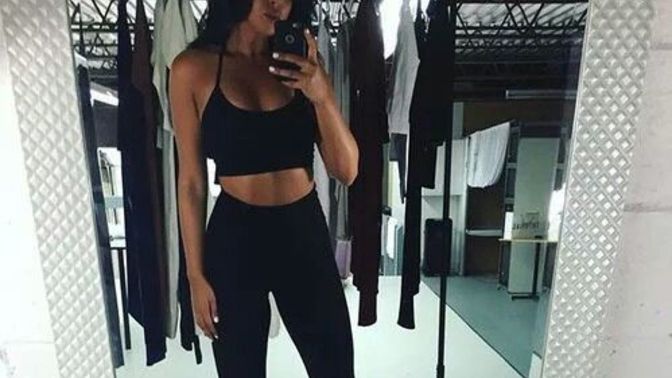 Spor salonunda dikkatleri üzerine çeken biri misin?