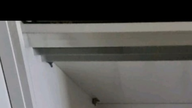 Sol üstteki bildirimdeki küp içindeki t harfli uygulama nedir sizce?