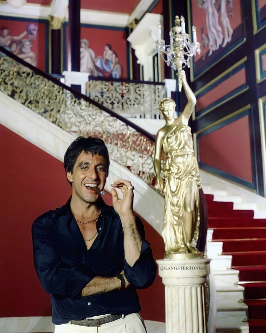 Al Pacino karizması diye bir gerçek var, abartılmalı mı?