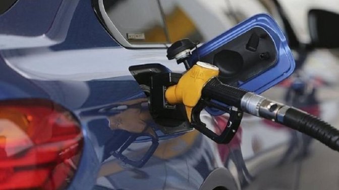 Eşel mobil dendi akaryakıt koptu, kdv indirildi peynir zeytin üçe katladı. Bu nasıl bir indirim anlayan bana da anlatabilir mi?