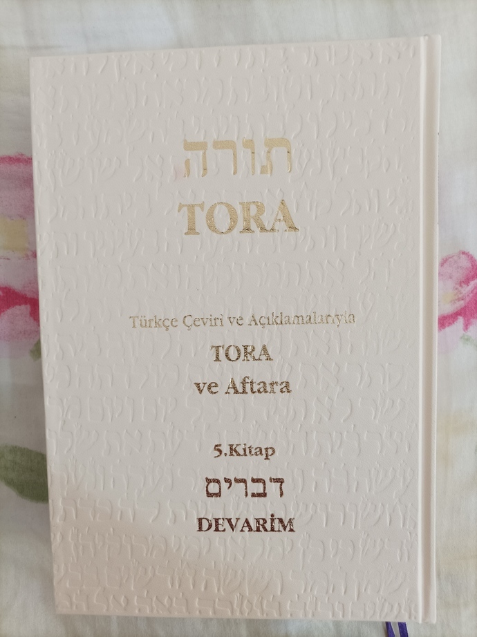 Tanahı [Tora ve Teilimi (Tevrat ve Mezmurları)] okudunuz mu? Okuduysanız en çok hangi bölümünü beğendiniz?