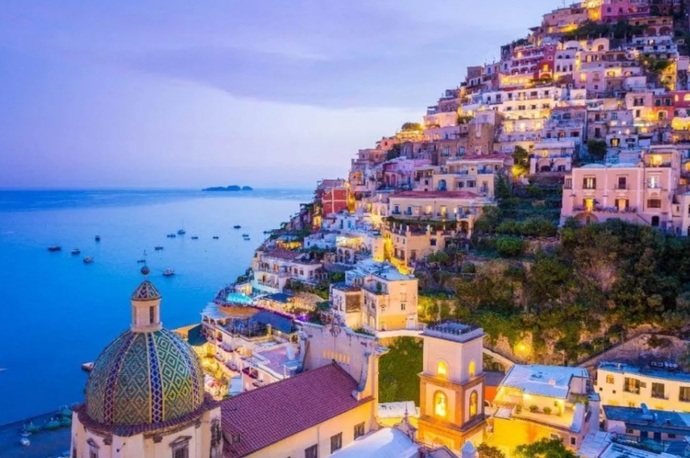 Fotoğrafına bakarken bile iç geçirdiğiniz tatil beldesi var mı?