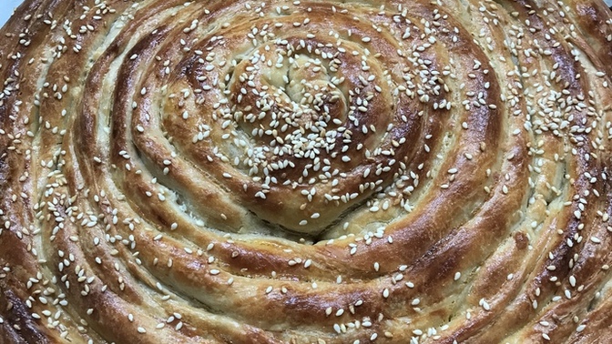 Elde açılmış börek sever misiniz😋?