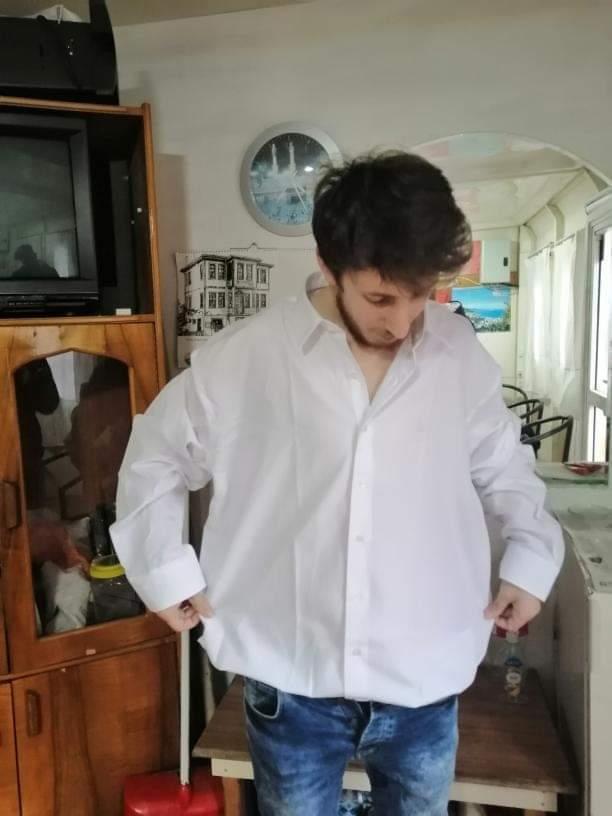 Bu gömleklerden hangisi bir erkeğe alınırsa daha çok beğenir sizce?