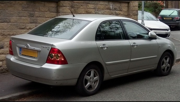 Hangi Toyota Corolla Sizce E120 mi? (2003-2007) E140 mı? (2008-2013 ) Japonların 2 kralı Hangisini Tercih Etmeliyim?