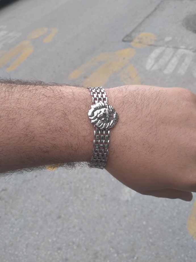 Sizce bilekliğim nasıl?