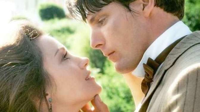 Sevgiliyle izlenebilecek romantik film dizi öneriniz ne olurdu❤️‍🔥?