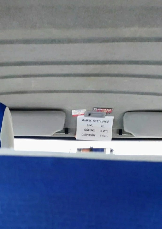 Dolmuşçuyu üniversiteli olmadığıma nasıl ikna edebilirim?