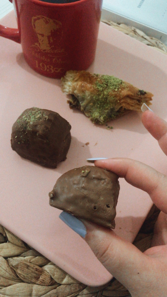 Çikolatalı baklava sever misiniz, denediniz mi daha önce?