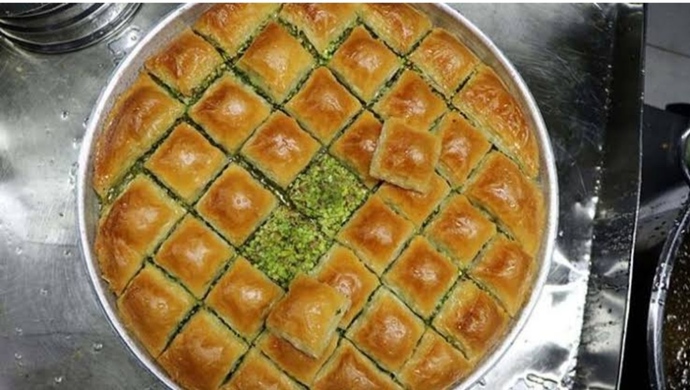 Sizin memleketinizin de bayrama özel yapılan geleneksel yemekleri var mı?