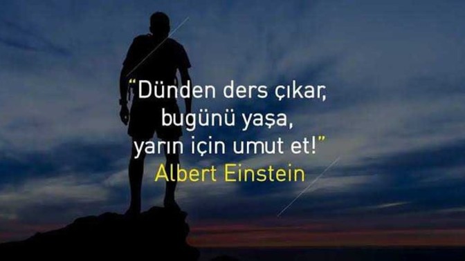 Yaşamak çok güzel mi yoksa zamanın ilerliyor oluşu size de tutuklanmış gibi hissettiriyor mu?