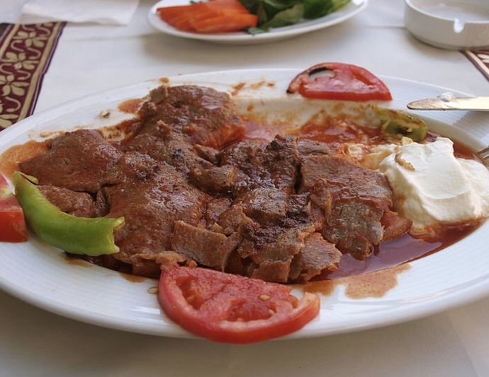 Sonsuza kadar tek bir yemek yeme hakkınız olsaydı hangi yemeği seçerdiniz?