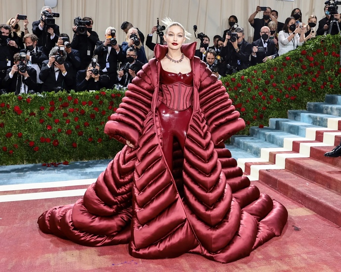 Met Gala 2022den favoriniz kim?