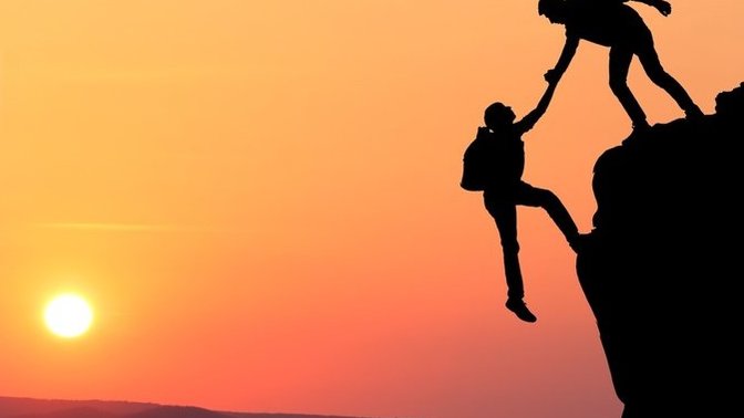 Birinin yardıma ihtiyacı olursa, yardım eder misin?
