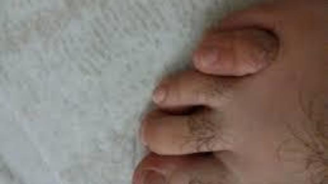 Gençler bu adam benle ta.. ak mı geçiyor?