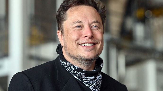 Güncel serveti 264,6 milyar dolar olan Elon Musk kadar zengin olsan sen neyi satın alırdın?