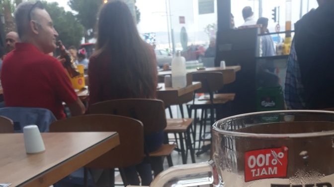 Var mı bana eşlik edicek olan?