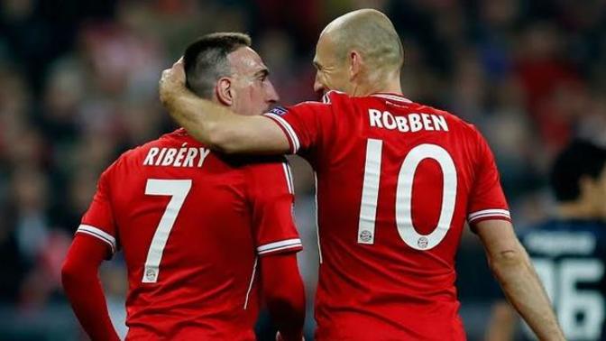 Bir tarafta Robben diğer tarafta Ribery! Eski Bayern Münih'i özlediniz mi?