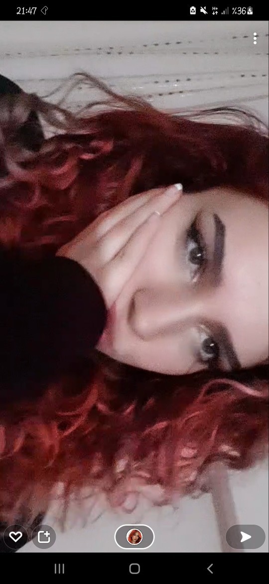 Sizce kızıla boyatayım mı?