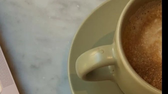 Çalışırken bir şeyler atıştırır mısınız?