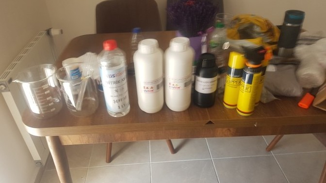 Resimdeki malzemelerle ne yapacağımi bilene eig 😂?