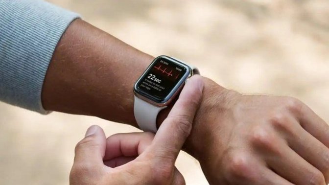 Apple Watch saati nasıl şarj edebilirim?