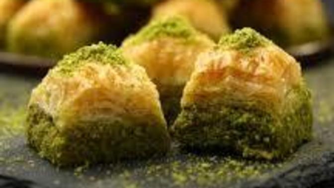 Baklavanızı nasıl yiyorsunuz?