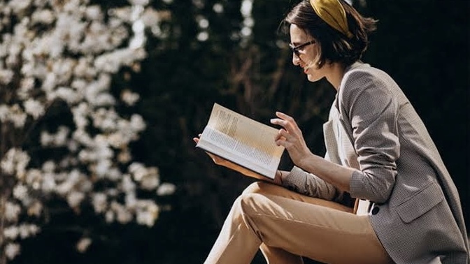 Bir oturuşta bir kitap bitirdiğiniz oldu mu?