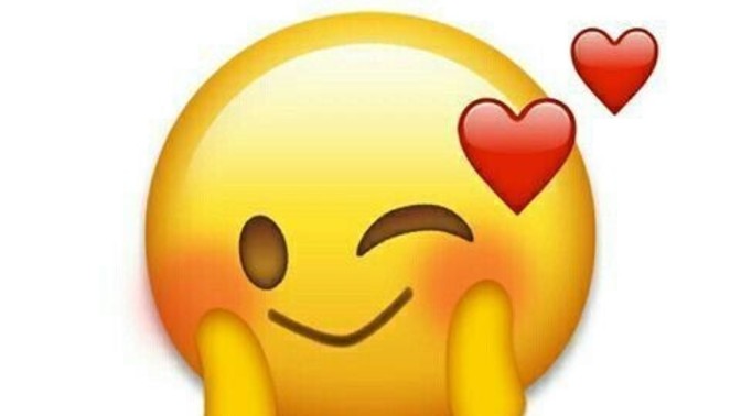 Sohbet ederken her cumlenin sonuna emoji koyan insan itici midir?